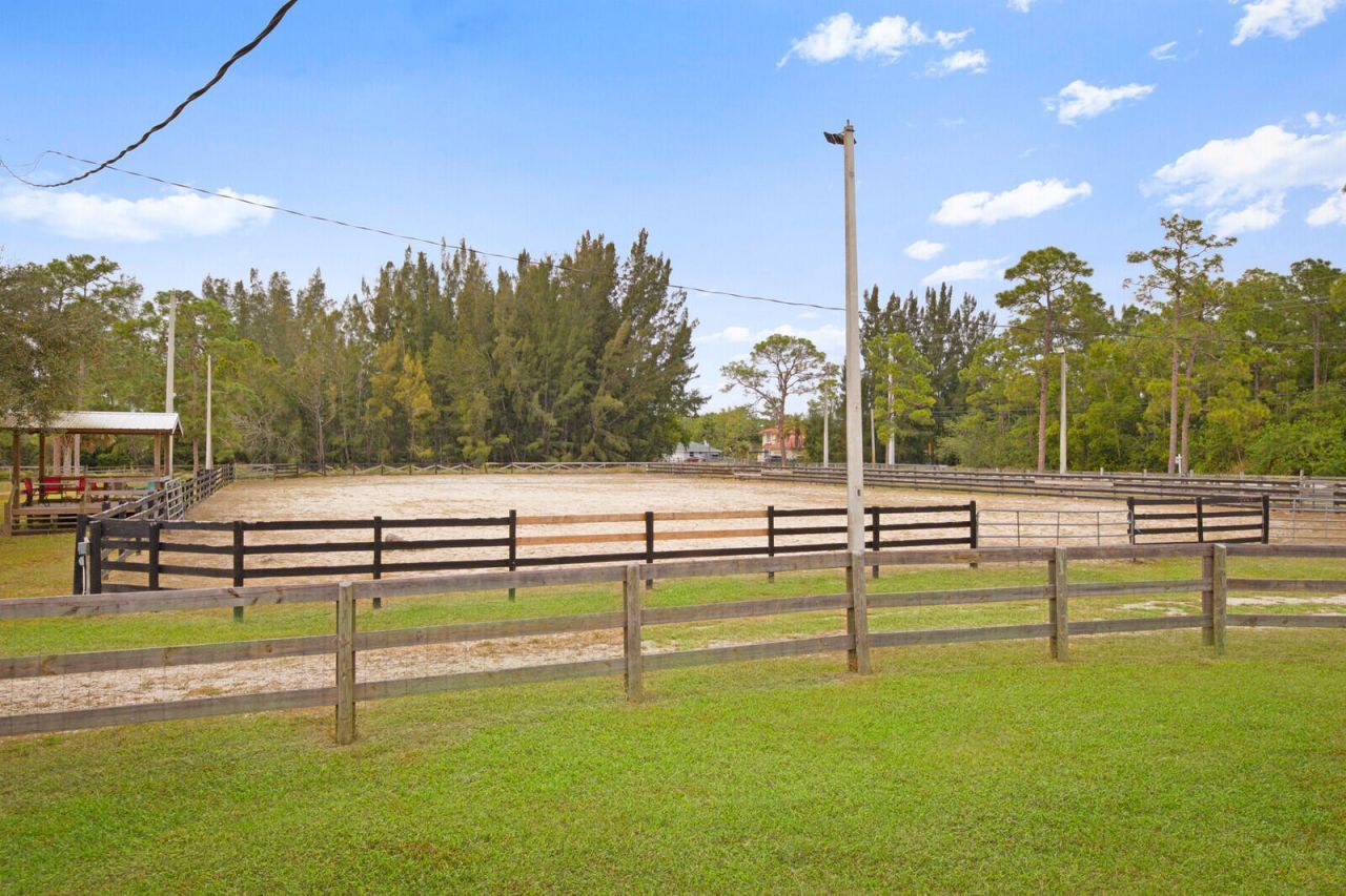 18080 W Sycamore Drive, The Acreage, FL 33470 Photo