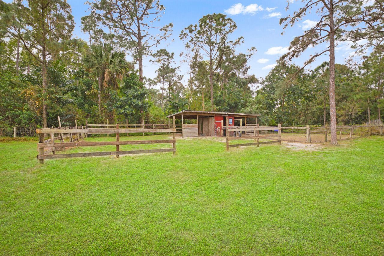 18080 W Sycamore Drive, The Acreage, FL 33470 Photo