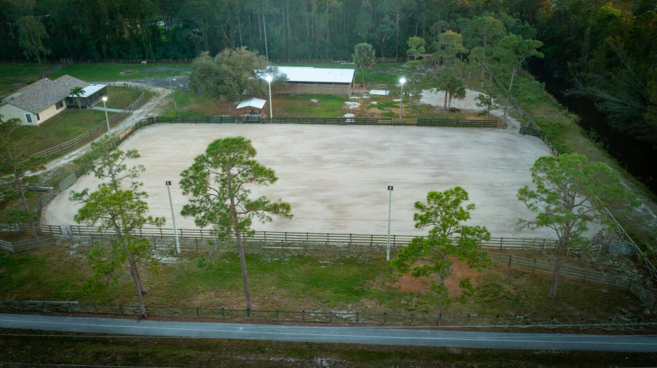 18080 W Sycamore Drive, The Acreage, FL 33470 Photo