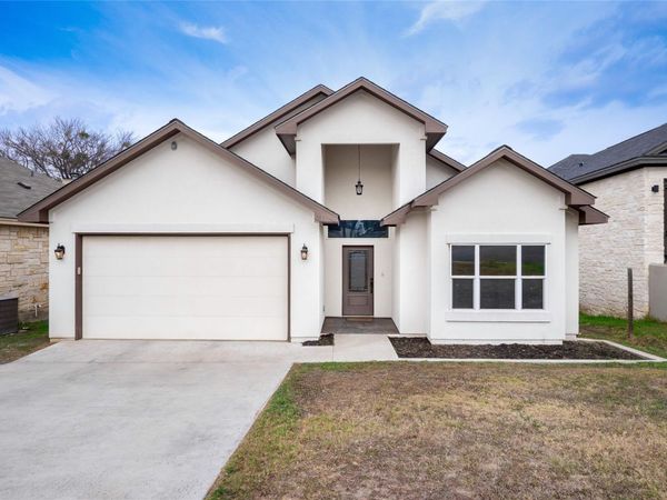 93 Primrose LN, Marble Falls, TX 78654