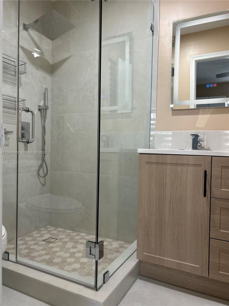 2400 Malayan Dr , Unit 94-D, Delray Beach, FL 33445 Photo