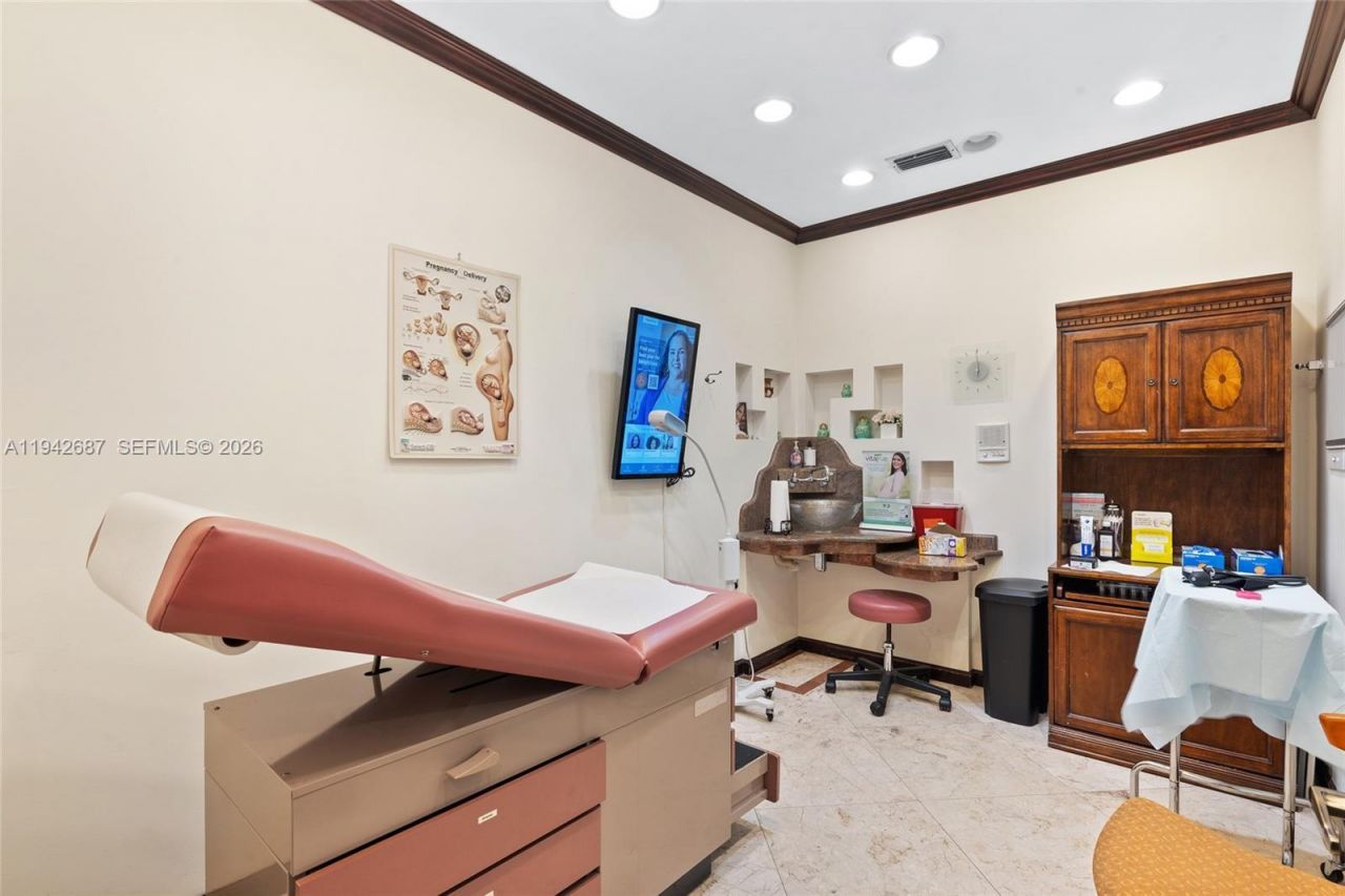 8525 SW 92nd St, Unit 16, Miami, FL 33156 Photo