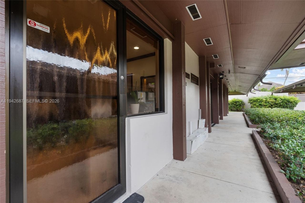 8525 SW 92nd St, Unit 16, Miami, FL 33156 Photo