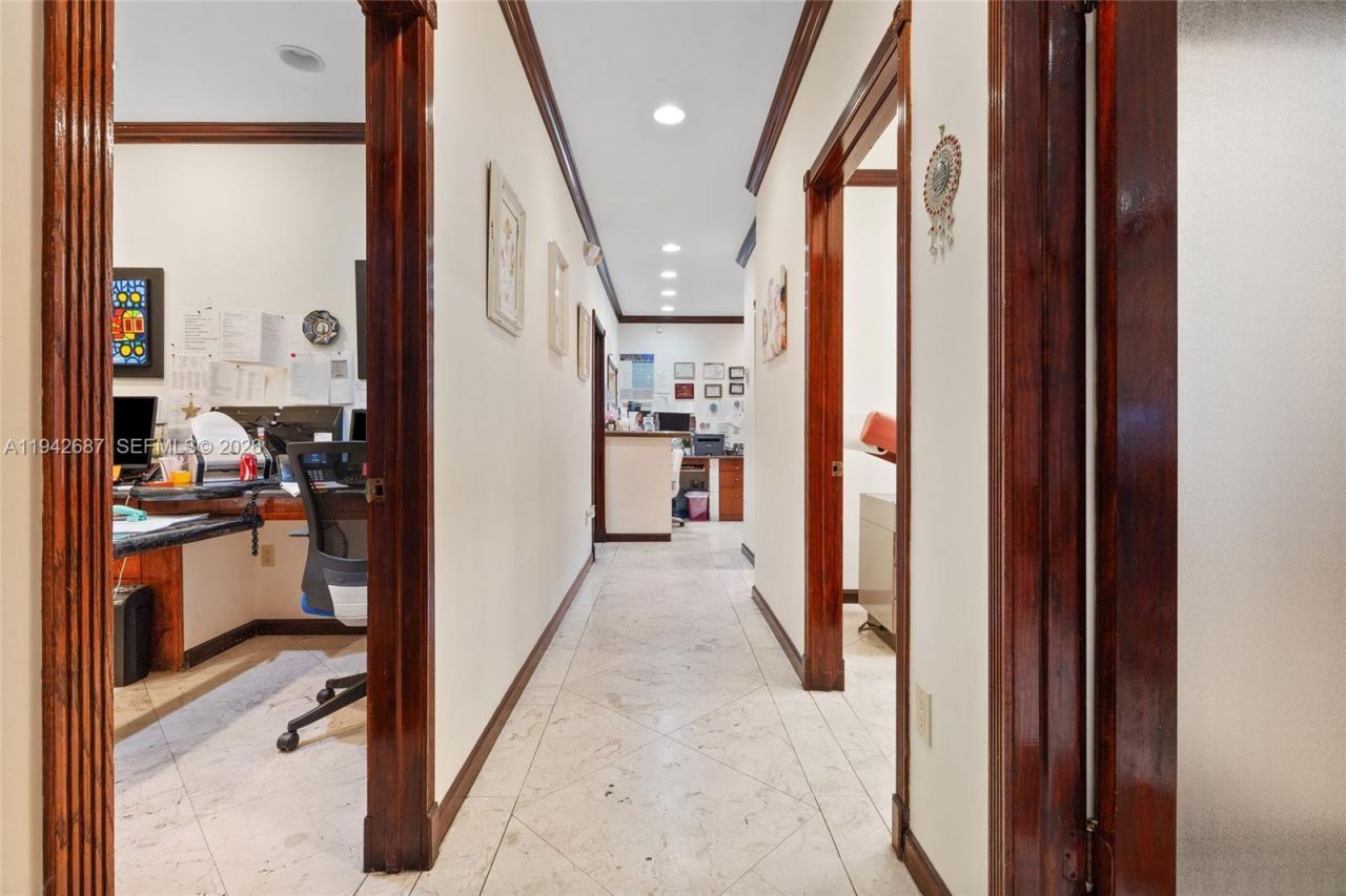 8525 SW 92nd St, Unit 16, Miami, FL 33156 Photo