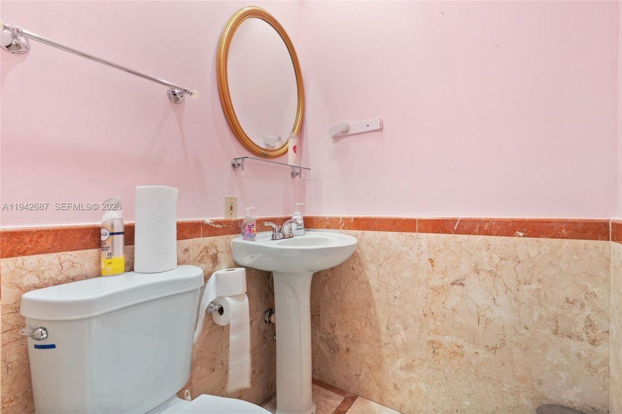 8525 SW 92nd St, Unit 16, Miami, FL 33156 Photo