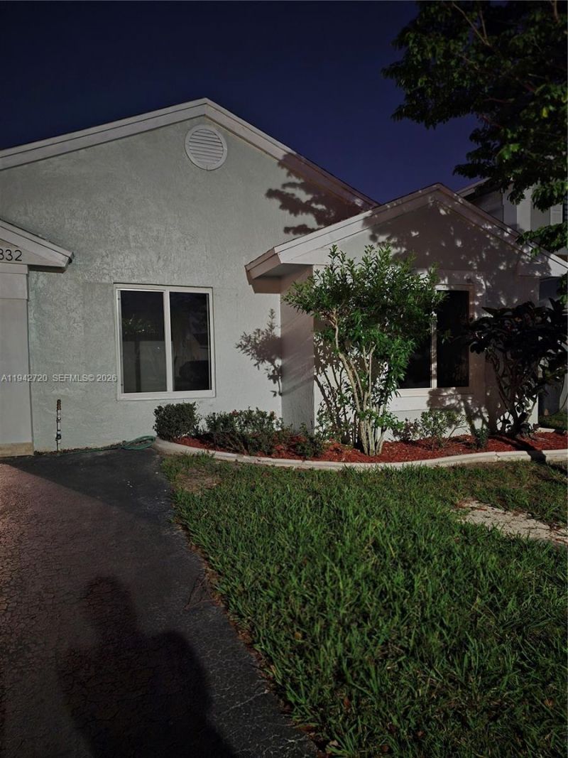 3832 NW 107th Way, Sunrise, FL 33351 Photo