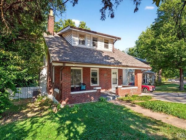 619 N Bompart Avenue, St Louis, MO 63119