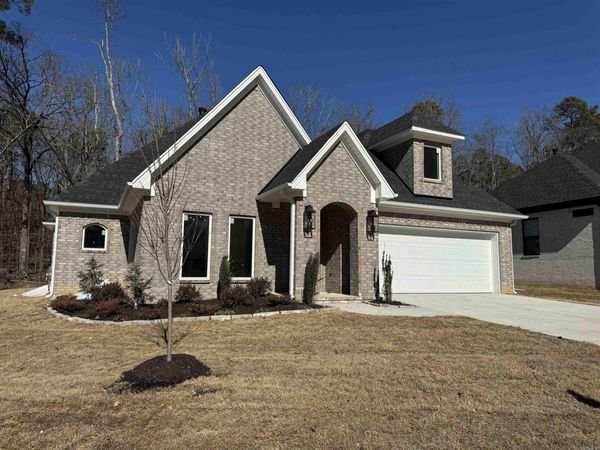 7166 Moon View Place, Alexander, AR 72019