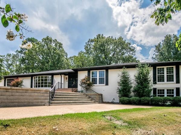 232 St. Andrews Cr., Oxford, MS 38655