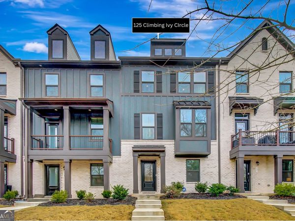 125 Climbing Ivy Circle, Fayetteville, GA 30214