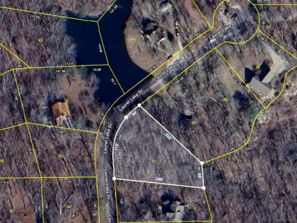 23 Laurel Lake Drive , Monteagle, TN 37356