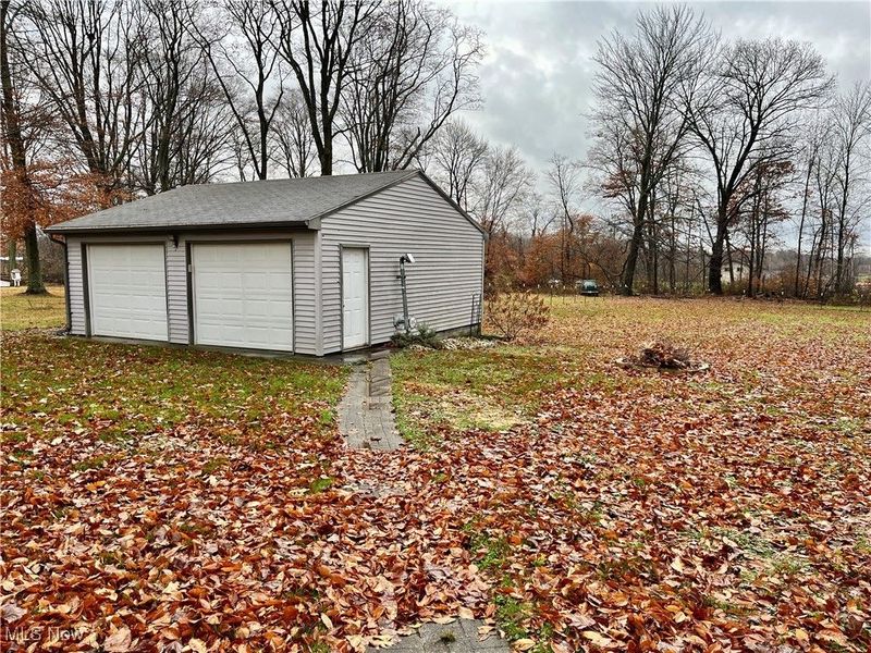 5589 Middletown Road E, New Middletown, OH 44442 Photo 29