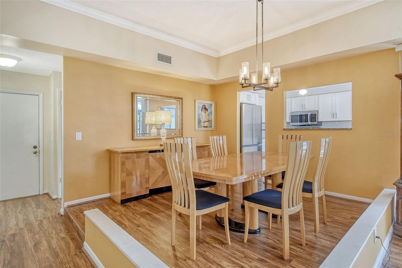 2517 Glebe Farm Close, Unit H-2, Sarasota, FL 34235 Photo