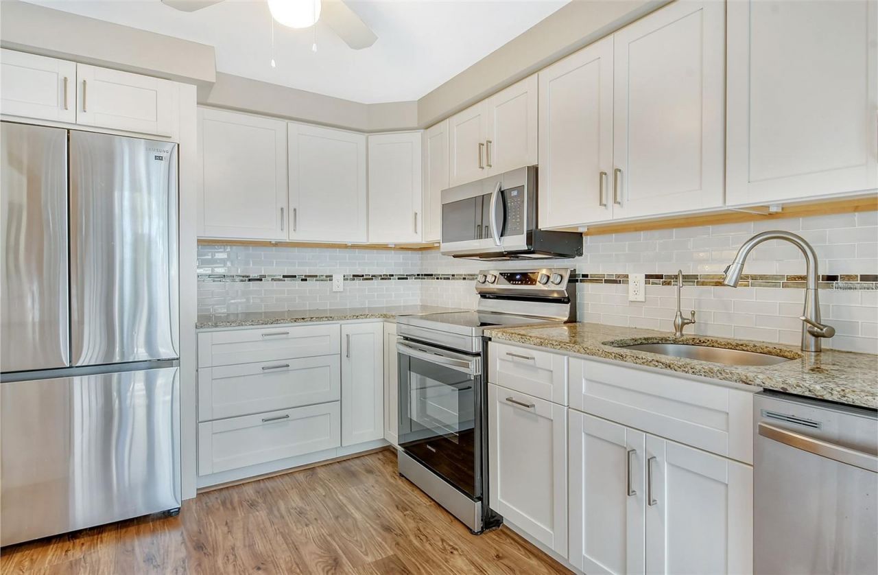 2517 Glebe Farm Close, Unit H-2, Sarasota, FL 34235 Photo
