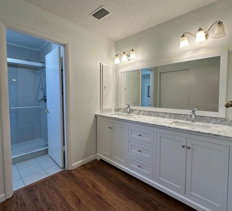 2517 Glebe Farm Close, Unit H-2, Sarasota, FL 34235 Photo