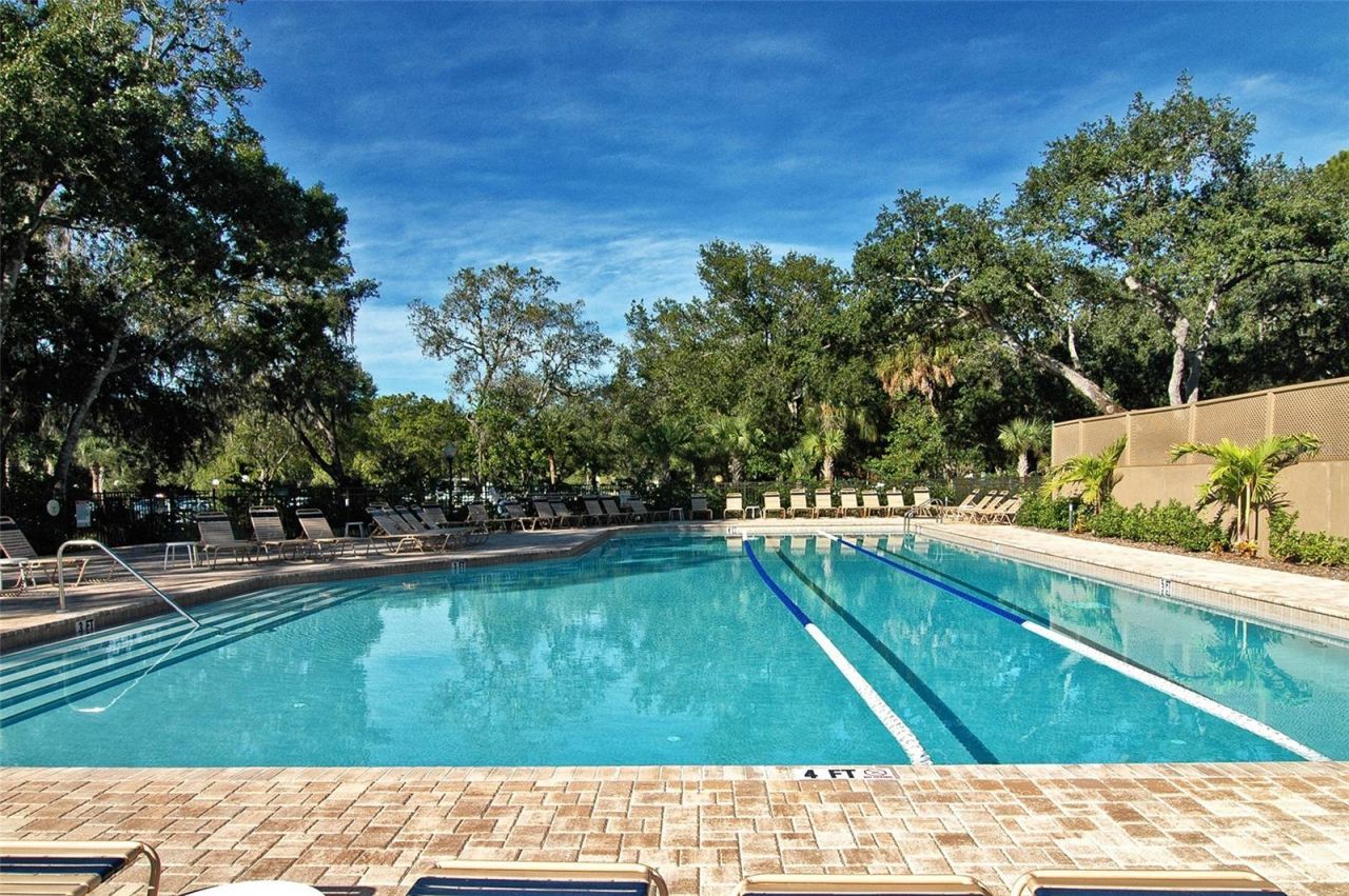 2517 Glebe Farm Close, Unit H-2, Sarasota, FL 34235 Photo