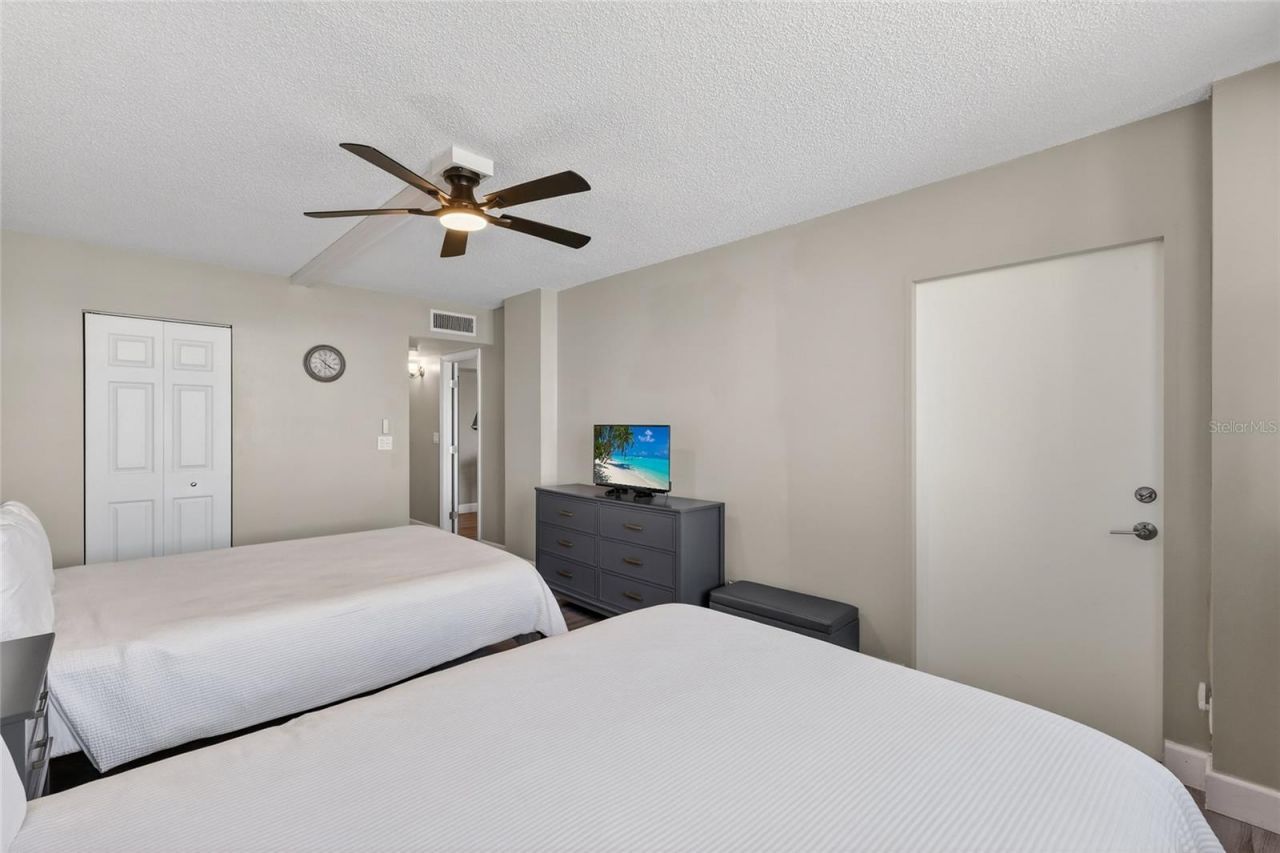 5855 Midnight Pass Road, Unit 408, Sarasota, FL 34242 Photo