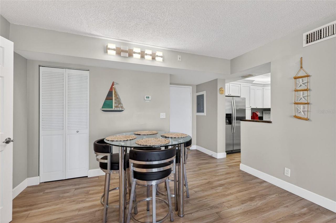 5855 Midnight Pass Road, Unit 408, Sarasota, FL 34242 Photo