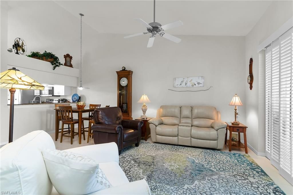 278 Newport Dr, Unit 206, Naples, FL 34114 Photo