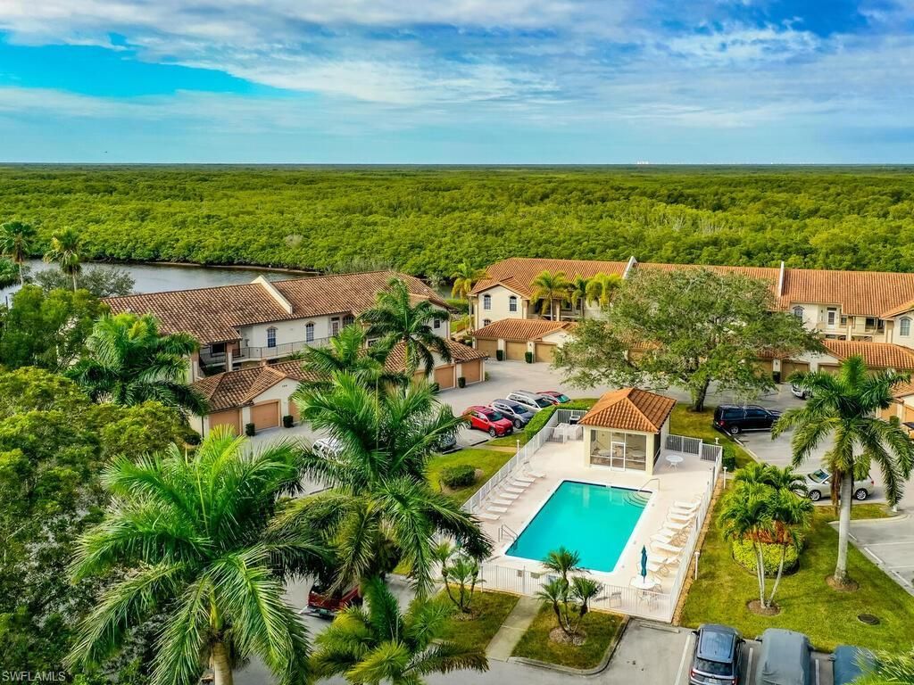 278 Newport Dr, Unit 206, Naples, FL 34114 Photo