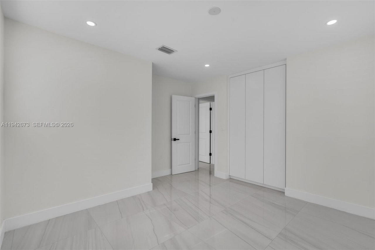 19525 NW 38th Ct, Miami Gardens, FL 33055 Photo