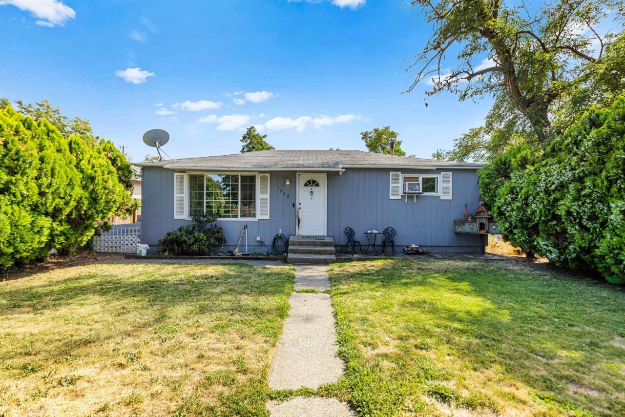 1508 E Queen Ave, Spokane, WA 99207 Main Photo