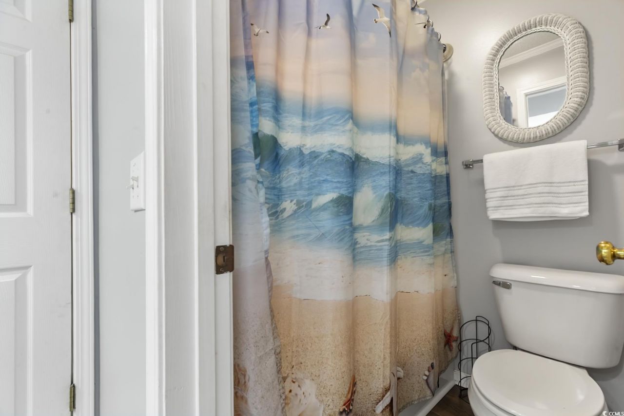 300 Shorehaven Dr. Photo 18