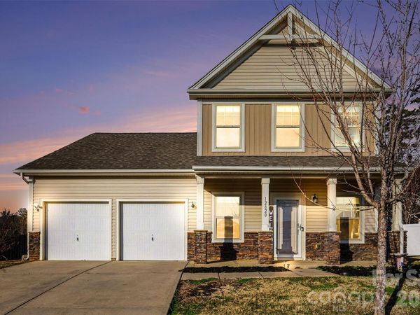 12820 Clydesdale Drive, Midland, NC 28107