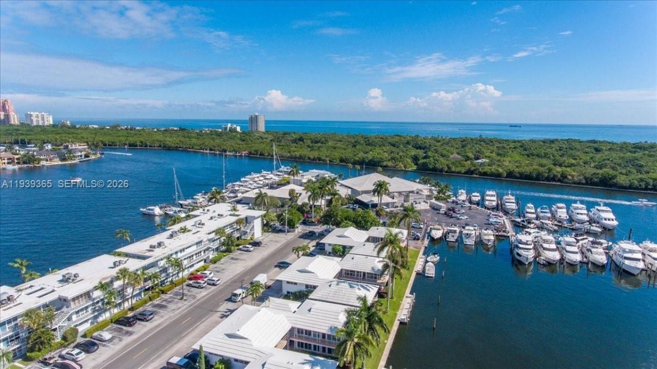 2727 Yacht Club Blvd , Unit 2C, Fort Lauderdale, FL 33304 Photo