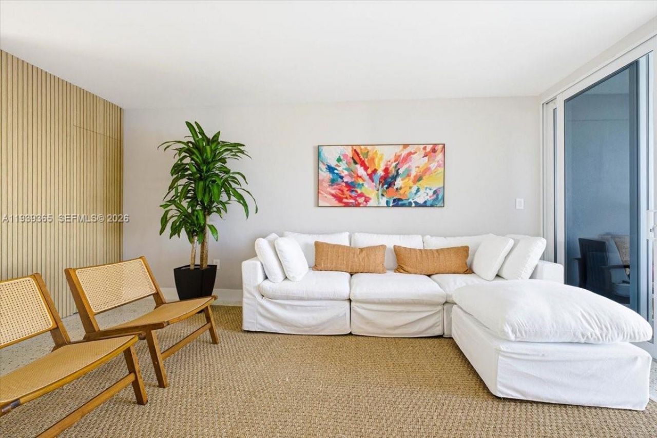 2727 Yacht Club Blvd , Unit 2C, Fort Lauderdale, FL 33304 Photo