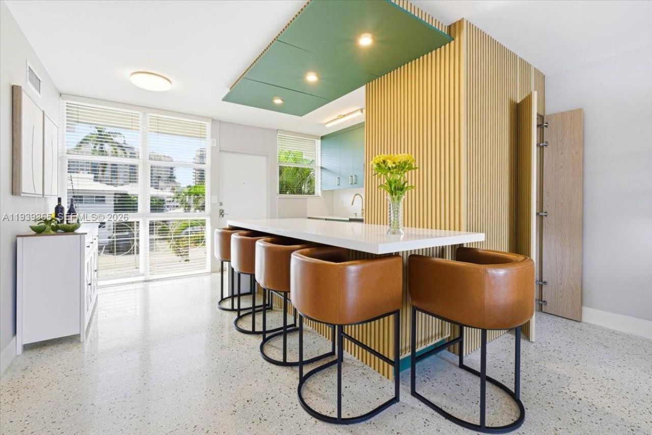 2727 Yacht Club Blvd , Unit 2C, Fort Lauderdale, FL 33304 Photo