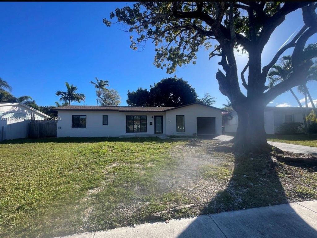 9124 SW 180th St, Palmetto Bay, FL 33157 Photo