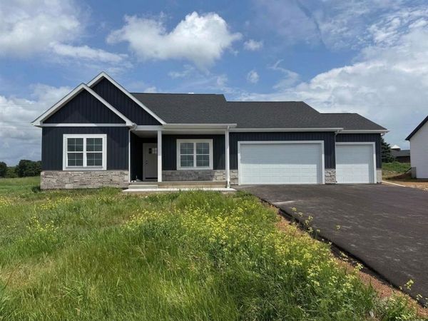 118125 BETTY DRIVE, Stratford, WI 54484
