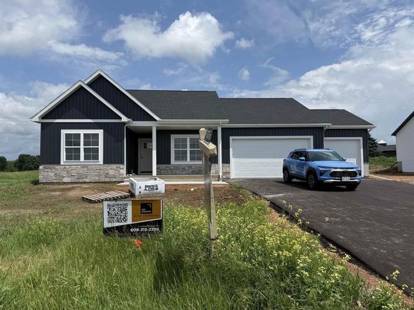 118125 BETTY DRIVE, Stratford, WI 54484