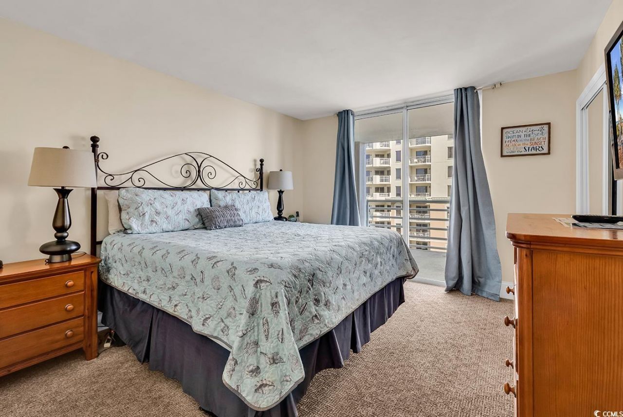 9840 Queensway Blvd. Photo 16