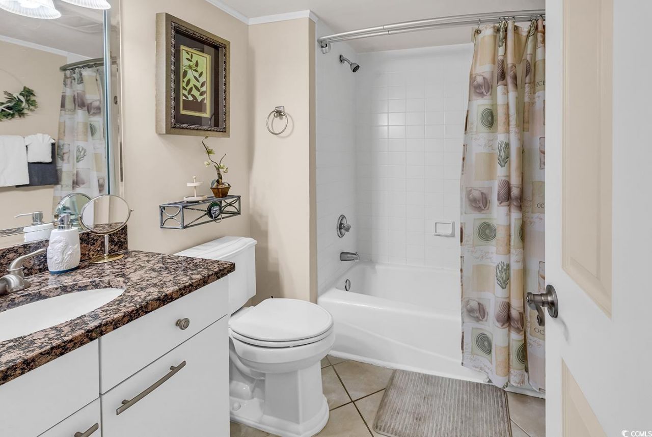 9840 Queensway Blvd. Photo 18