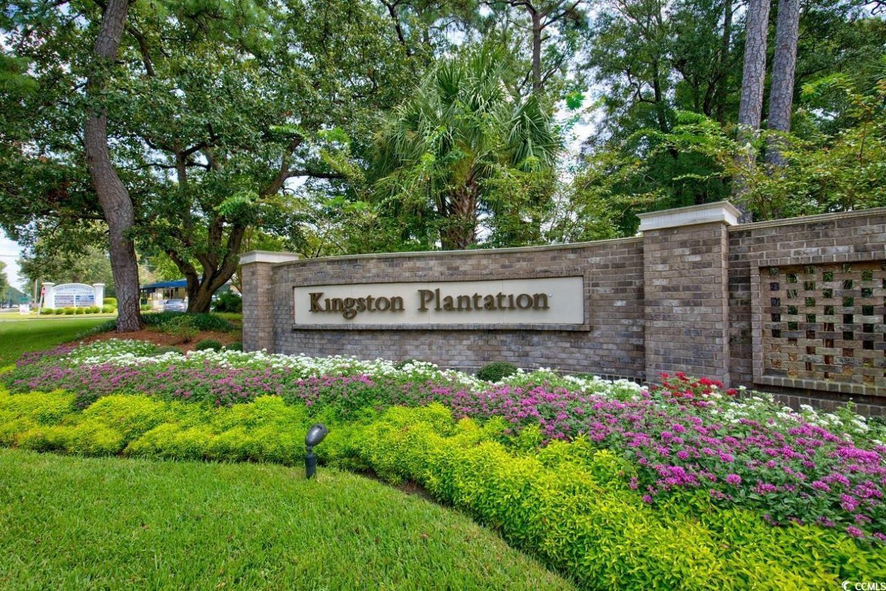 9840 Queensway Blvd. Photo 29