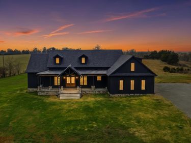 896 McAfee Lane, Salvisa, KY 40372