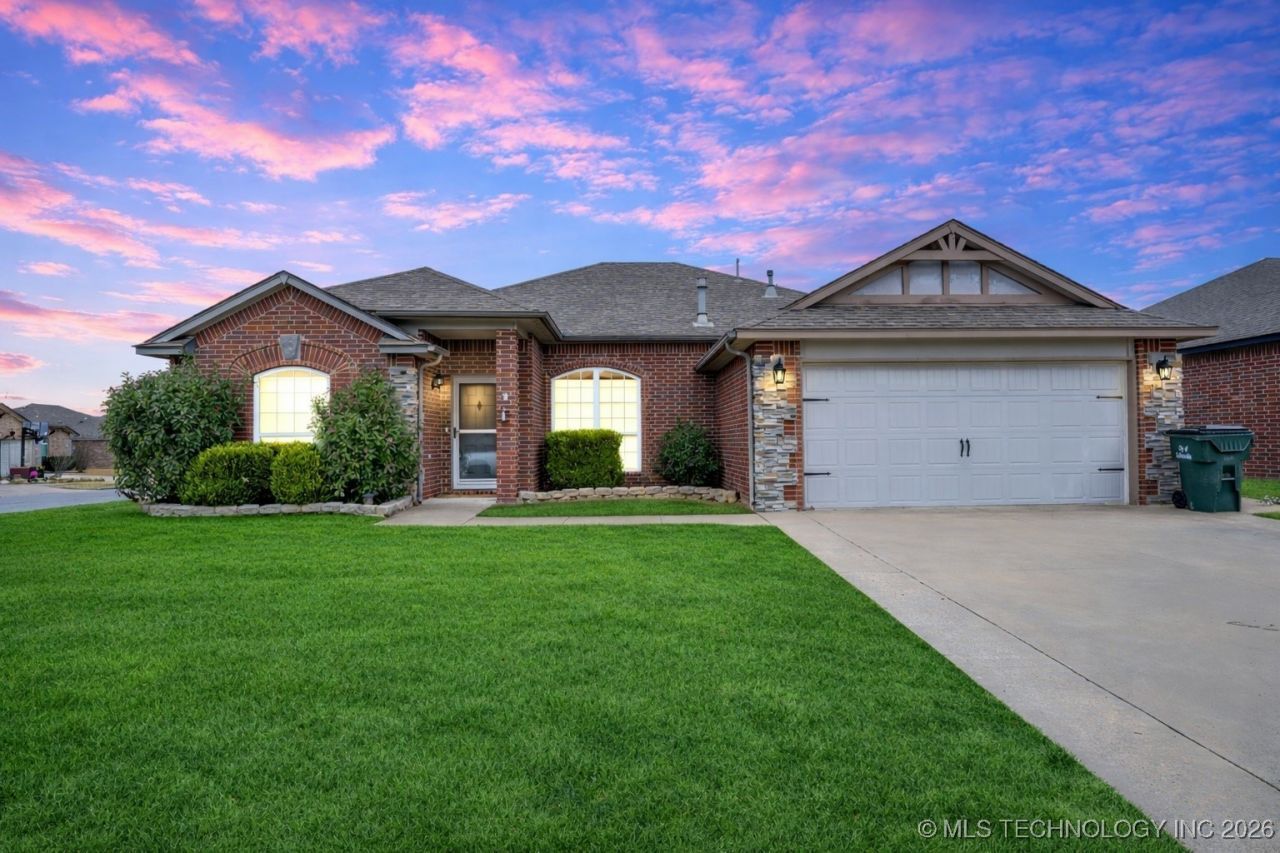 13009 E 133rd Place N, Collinsville, OK 74021 Main Photo