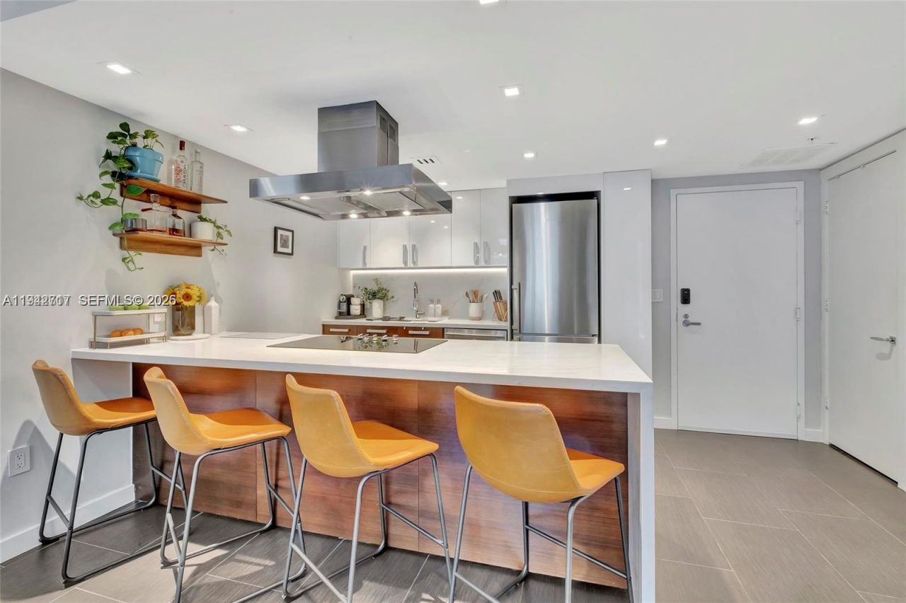 720 NE 62nd St , Unit 307, Miami, FL 33138 Photo