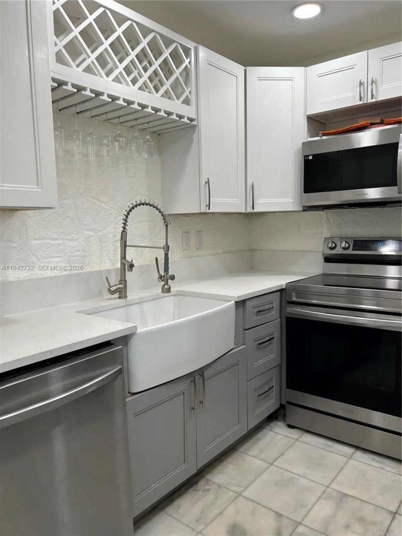 38 Northampton B, Unit 38, West Palm Beach, FL 33417 Photo