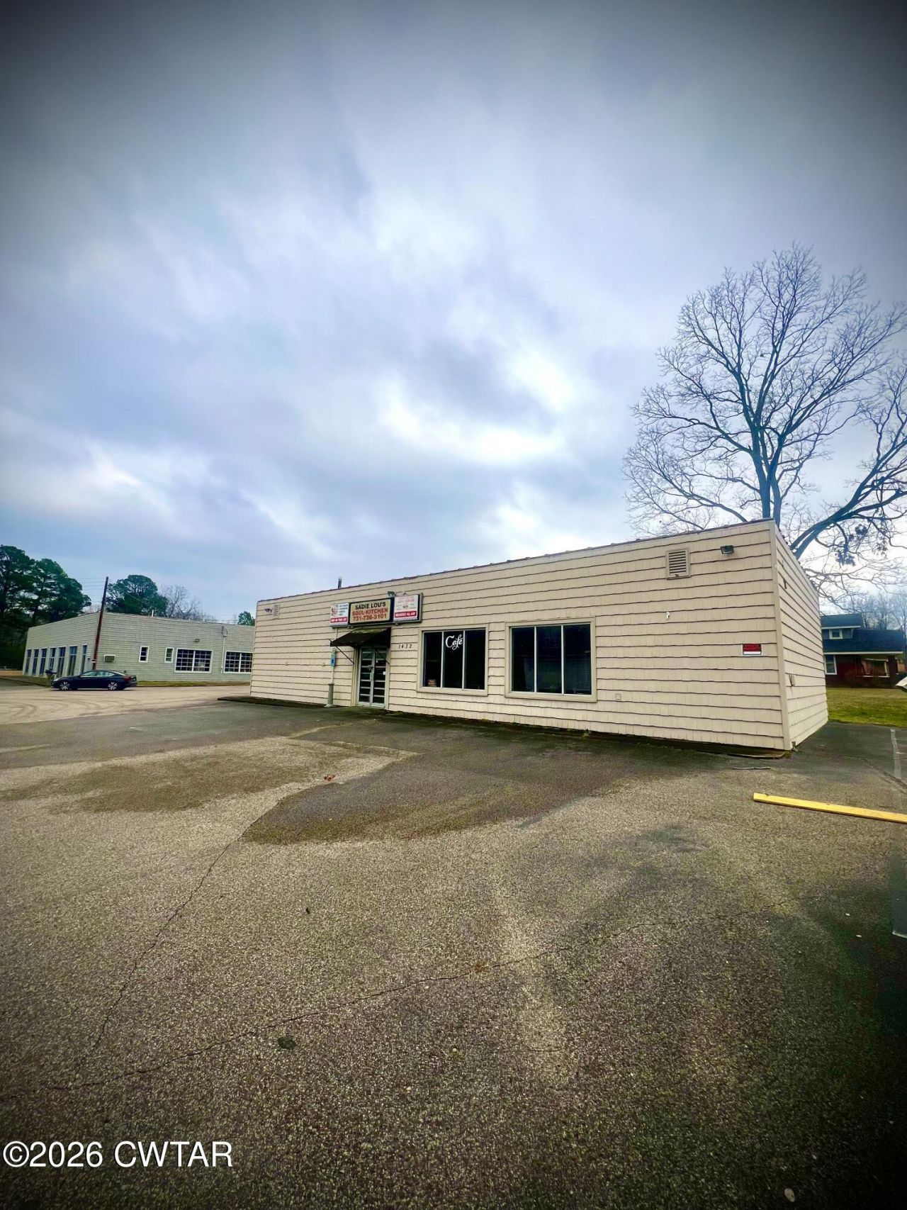 1432 Riverside Drive, Jackson, TN 38301 Main Photo