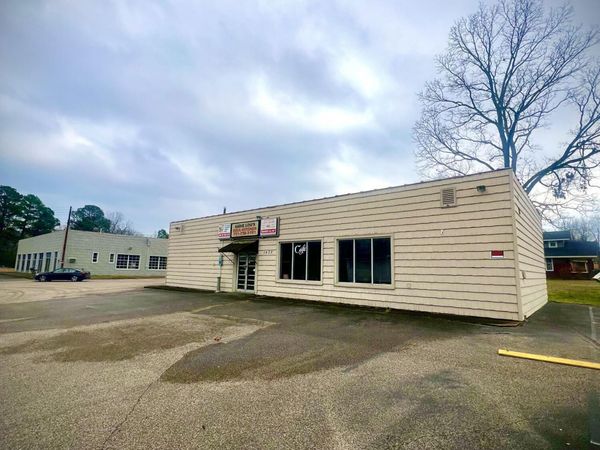 1432 Riverside Drive, Jackson, TN 38301