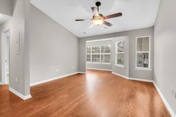 188 Midland Parkway photo 4