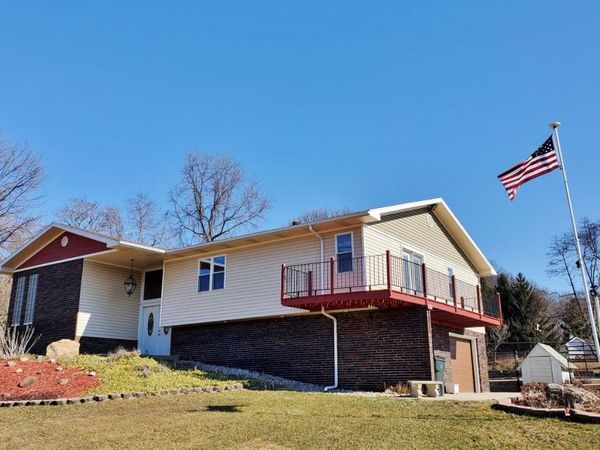 1441 N Wozniak Road, Michigan City, IN 46360