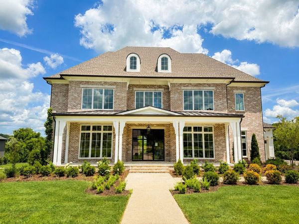 1706 Southwick Dr, Brentwood, TN 37027