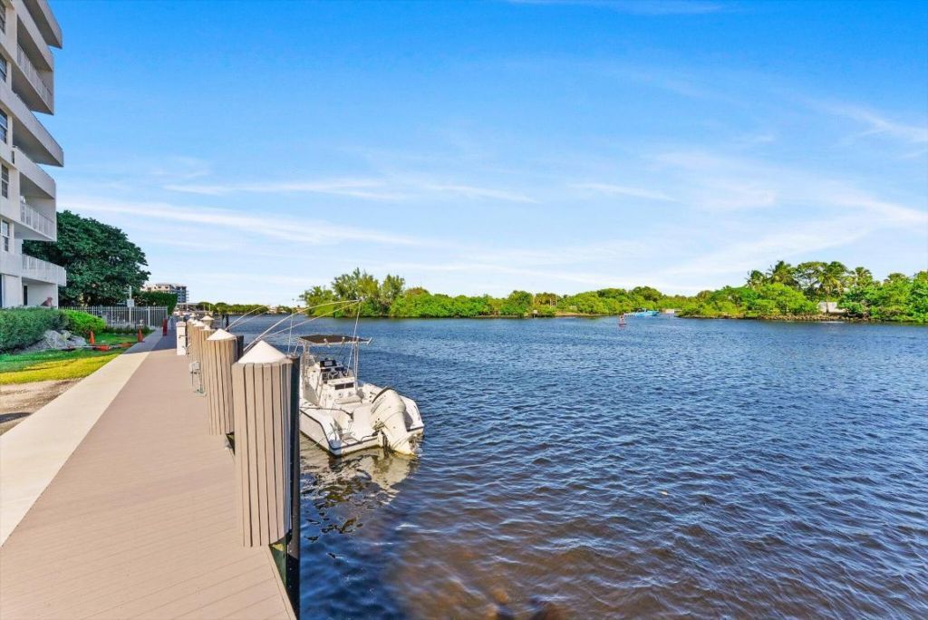 1160 N Federal Highway, Unit 221, Fort Lauderdale, FL 33304 Photo