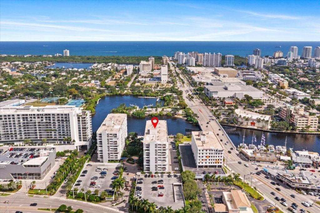 1160 N Federal Highway, Unit 221, Fort Lauderdale, FL 33304 Photo
