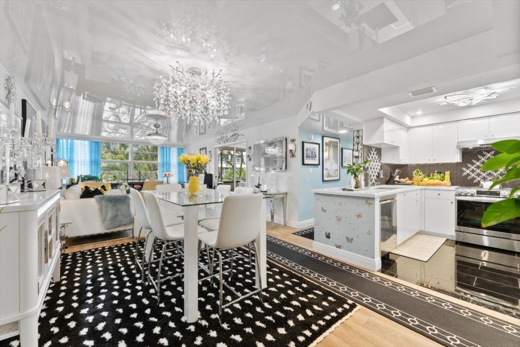 1160 N Federal Highway, Unit 221, Fort Lauderdale, FL 33304 Photo