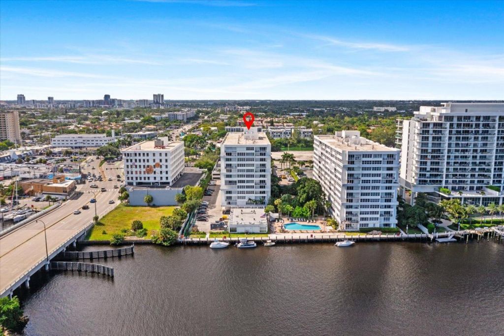 1160 N Federal Highway, Unit 221, Fort Lauderdale, FL 33304 Photo